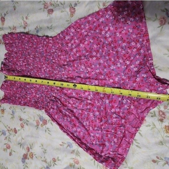 Women's romper size small pink - Picture 7 of 9